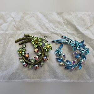 Elegant Floral Crystal Brooch